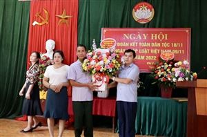 Ngày hội đại đoàn kết toàn dân tộc tại xã Đồng Trung