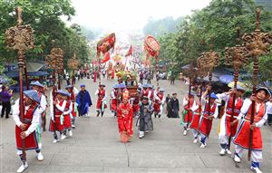 Lễ hội Đền Hùng - Điểm hội tụ văn hóa tâm linh của người dân đất Việt