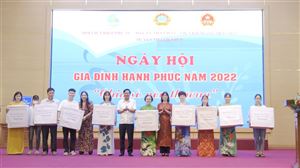 Hội LHPN huyện Thanh Thủy tổ chức “Ngày hội Gia đình hạnh phúc - Chia sẻ yêu thương” năm 2022