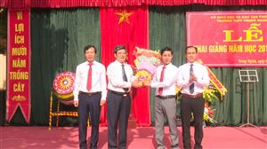Chùm ảnh khai giảng năm học 2018 -2019 tại huyện Thanh Thủy