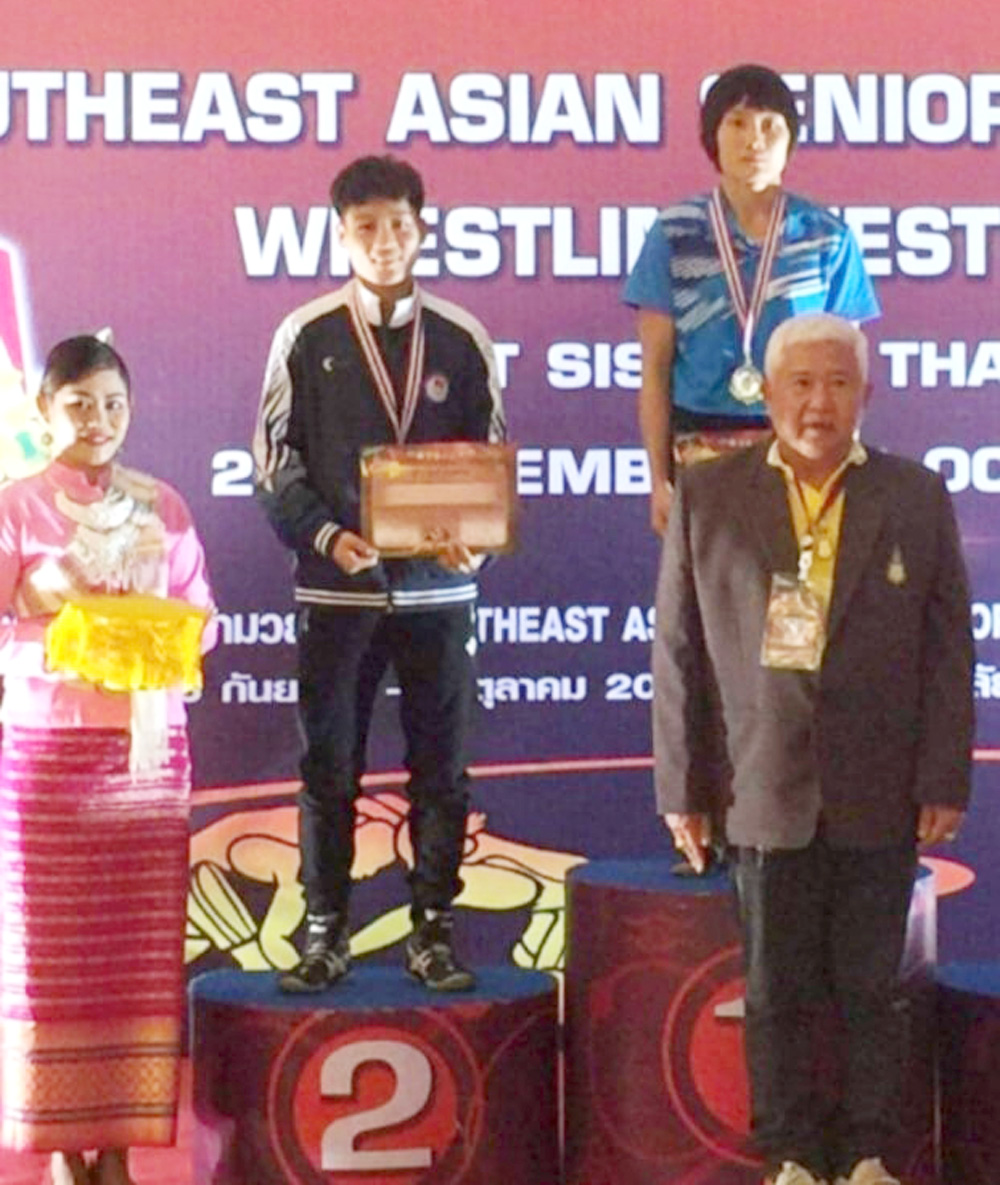 btc-trao-hcb-cho-vdv-nguyen-thi-kim-tuyen-hang-can-44kg-1570109812 btc-trao-hcb-cho-vdv-nguyen-thi-kim-tuyen-hang-can-44kg-1570109812