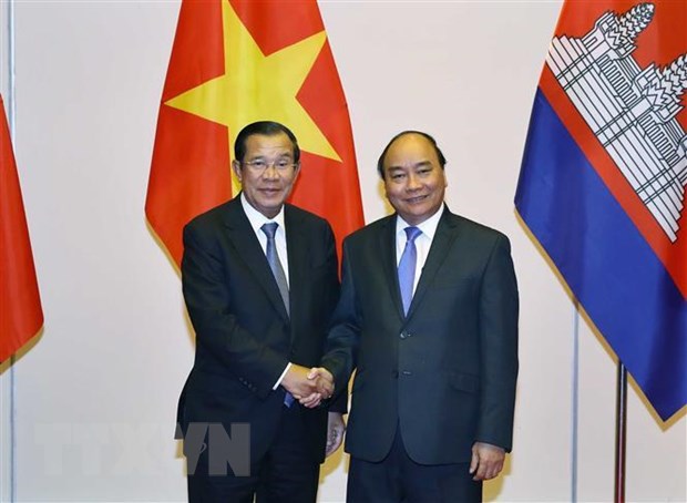 hunsen-1570151201 hunsen-1570151201